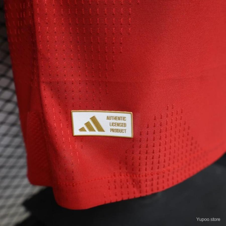 Manchester United main kit 2026-2027