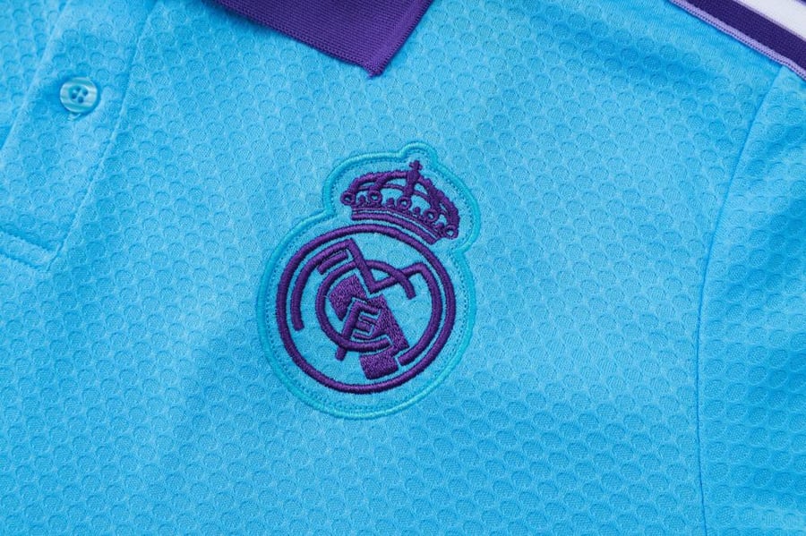 طقم تدريب صيفي بولو ريال مدريد 2025-2026 ازرق