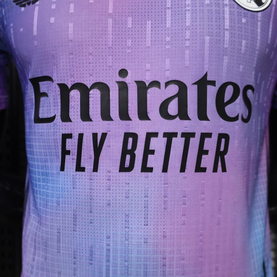 تيشيرت ريال مدريد نسخة خاصة 2026-2027