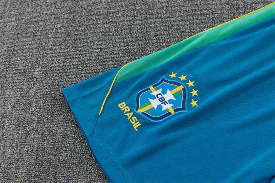 طقم تدريب صيفي منتخب البرازيل 2026-2027 سماوي