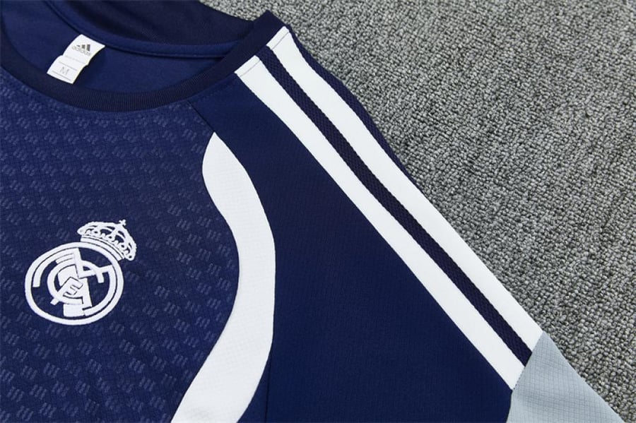 Real Madrid 2026-2027 summer training set navy