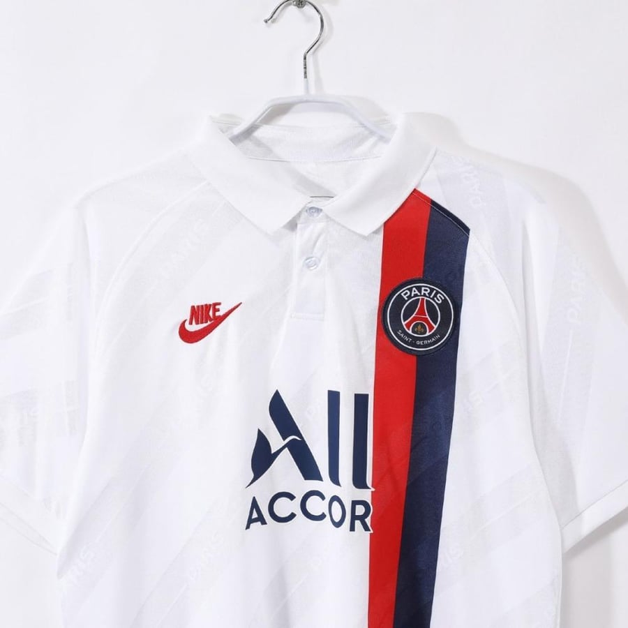 Paris Saint-Germain set for the 2019-2020 season white