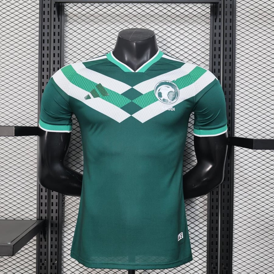 طقم المنتخب السعودي نسخة خاصة 2025-2026