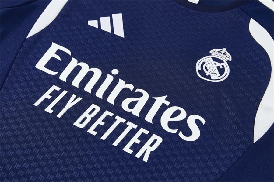 Real Madrid 2026-2027 summer training set navy