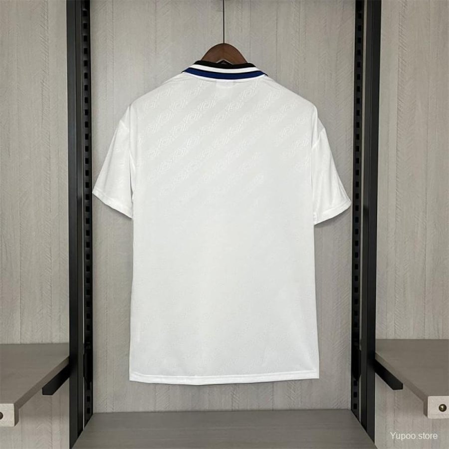 Everton set 1994-1995 season white