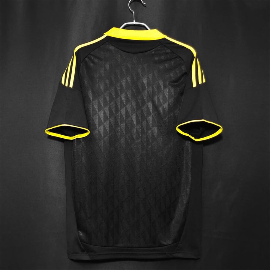 Liverpool kit for the 2010-2011 season, black