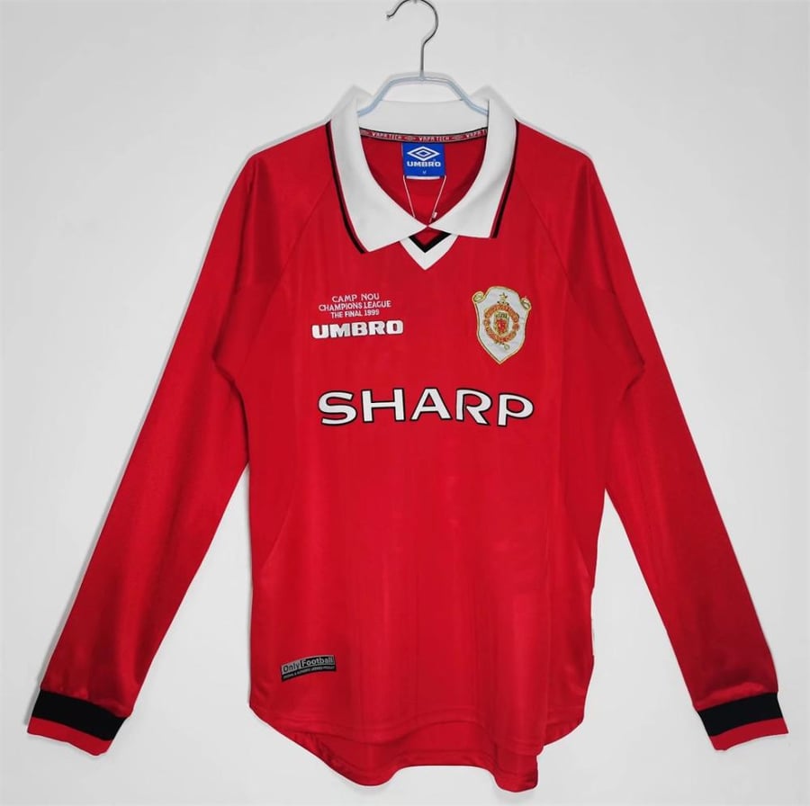 Manchester United team, 1998-2000 season, red, long sleeve