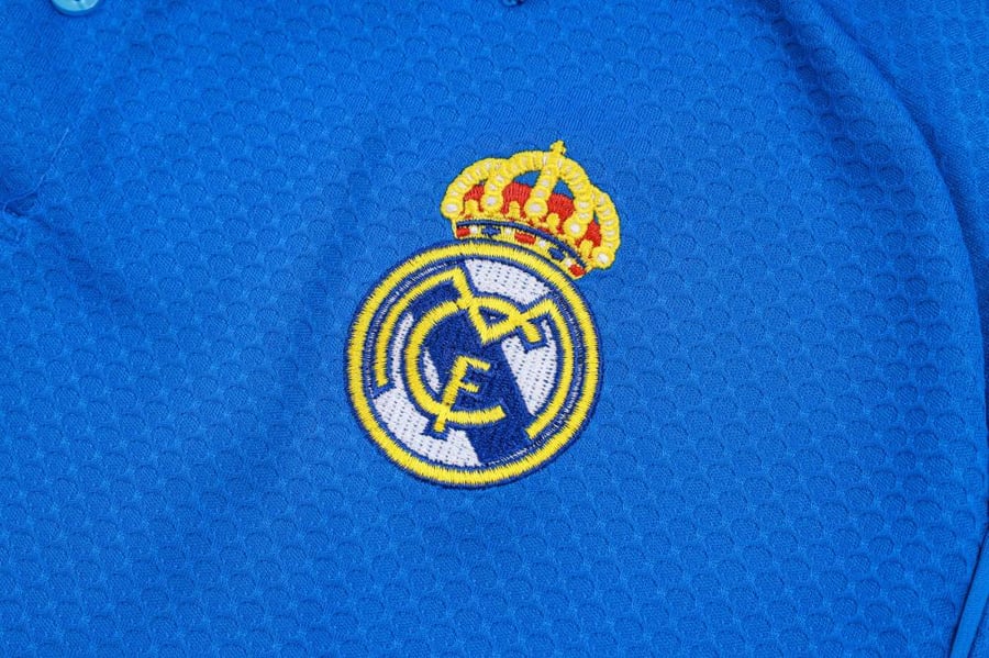 طقم تدريب صيفي بولو ريال مدريد 2025-2026 ازرق