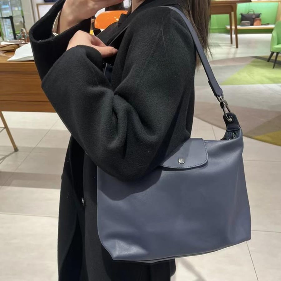 LE PLIAGE XTRA M HOBO - longchampm )m( كحلي)