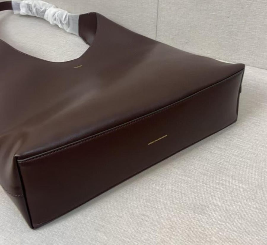 شنطة كتف بروكلين 28 بني داكن (Brooklyn Shoulder )
