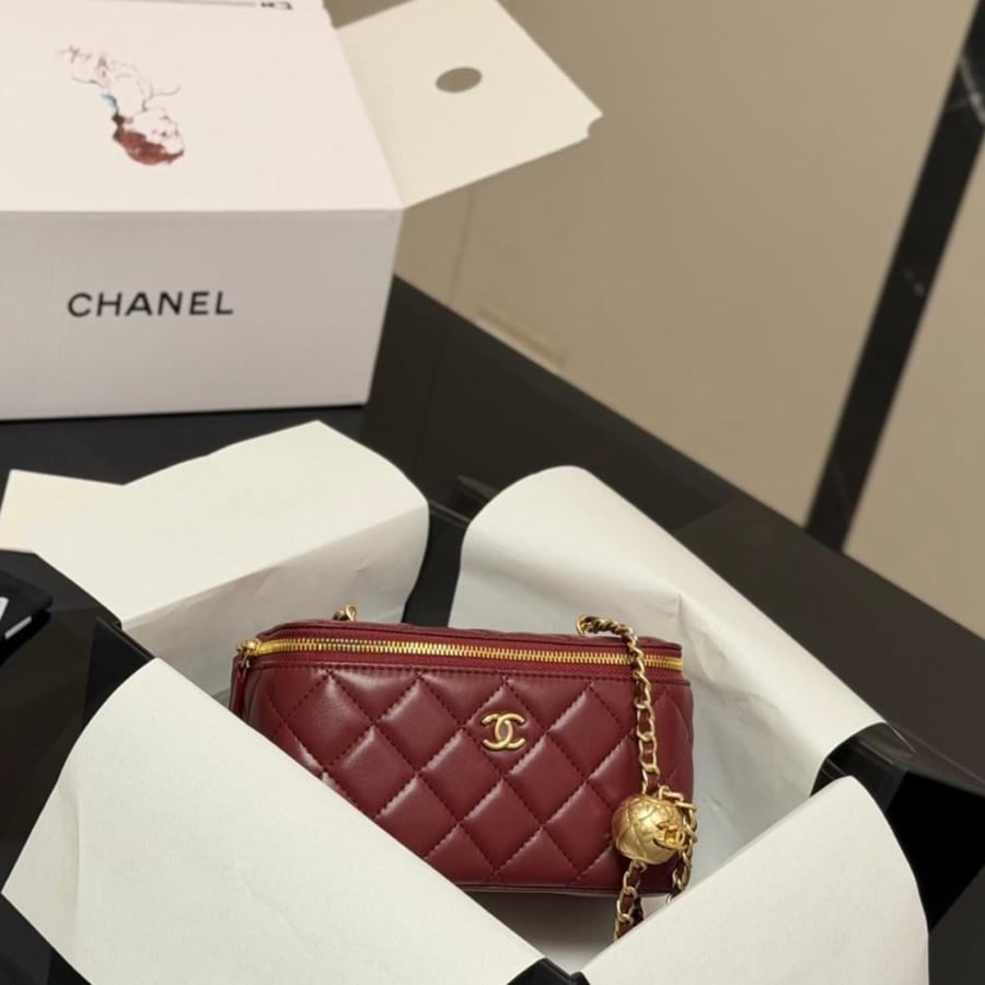 شانيل برغندي - CHANEL