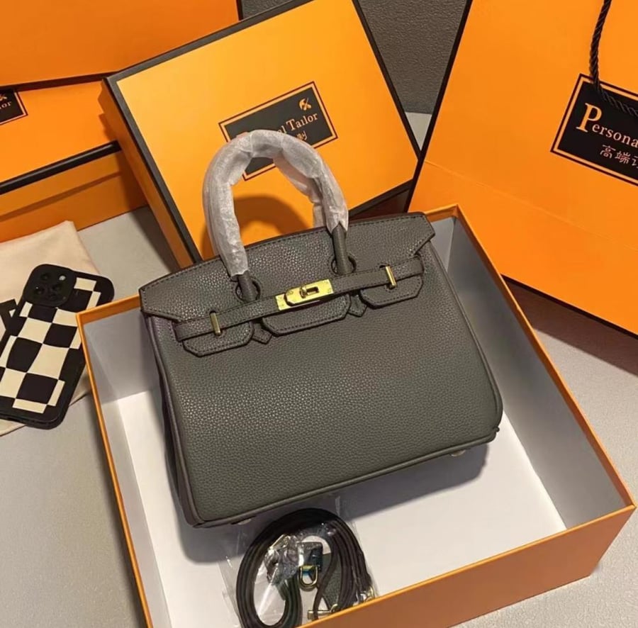 بيركن ( رمادي داكن  ) Hermès Birkin
