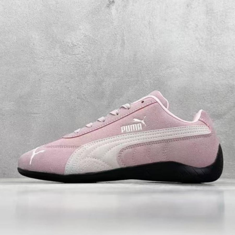 بوما ( وردي ) PUMA Casual shoes