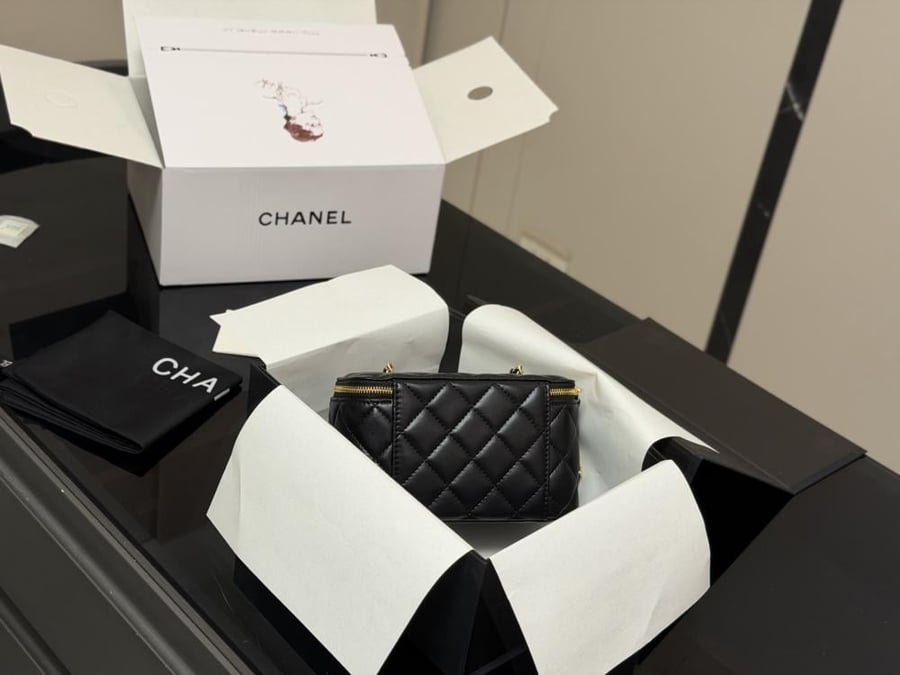 شانيل  اسود - CHANEL