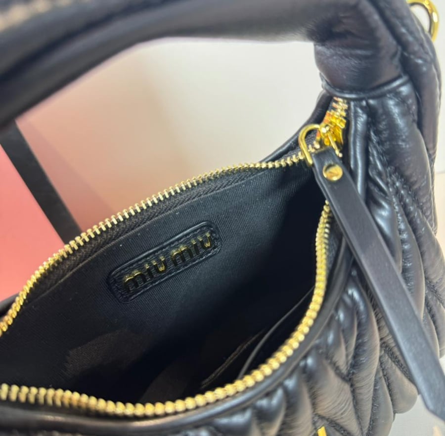 Miu Miu - Black