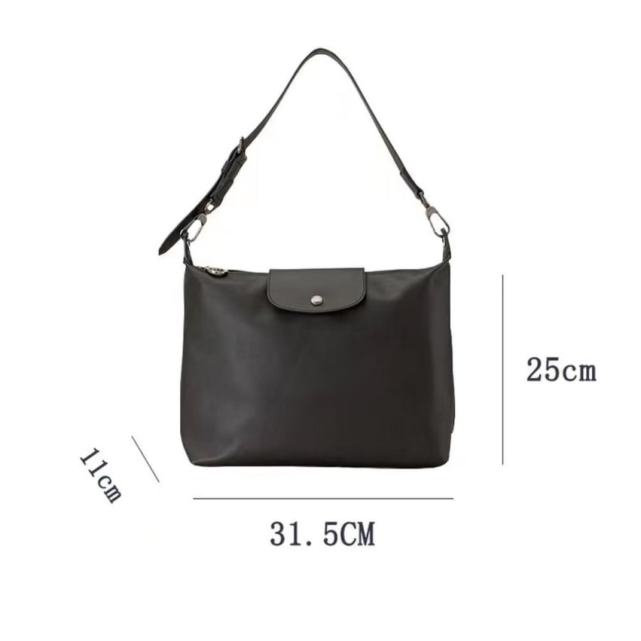 LE PLIAGE XTRA M HOBO - longchampm )m( اسود)