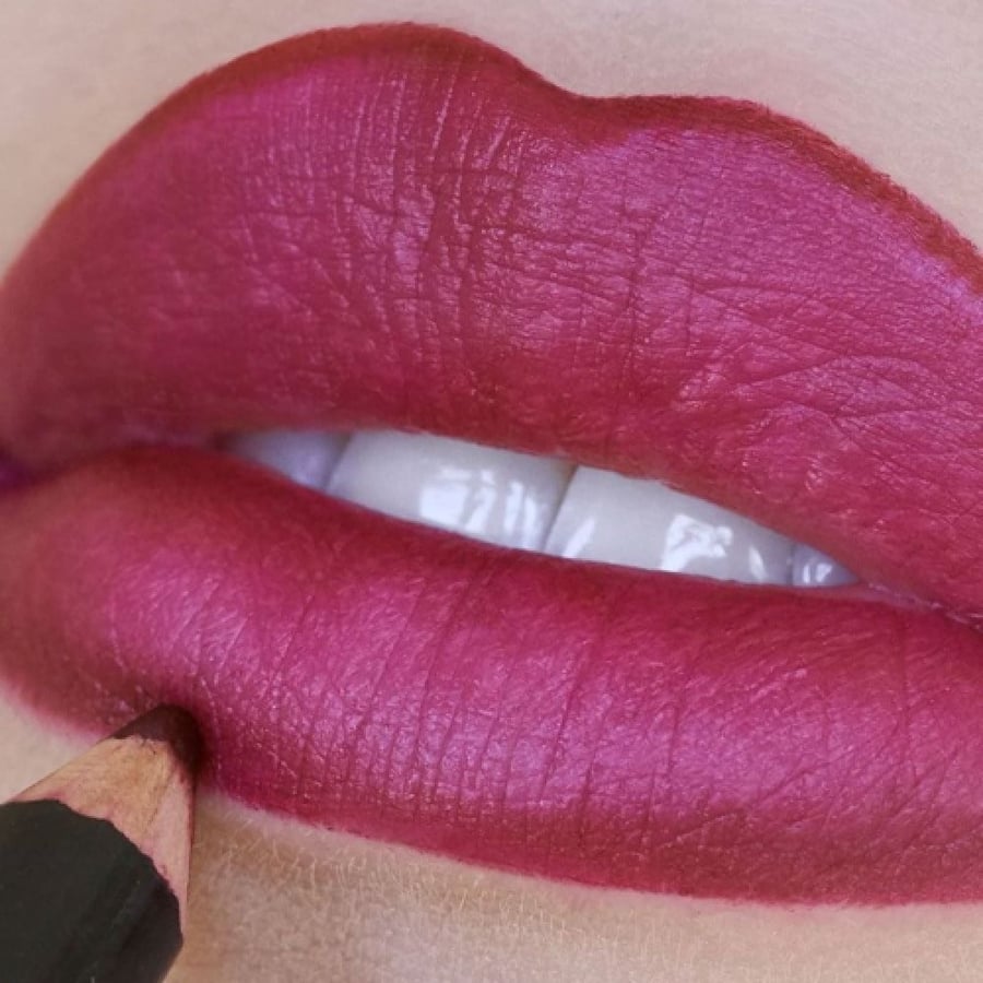 Mood Matcher Lip Liner - Wine