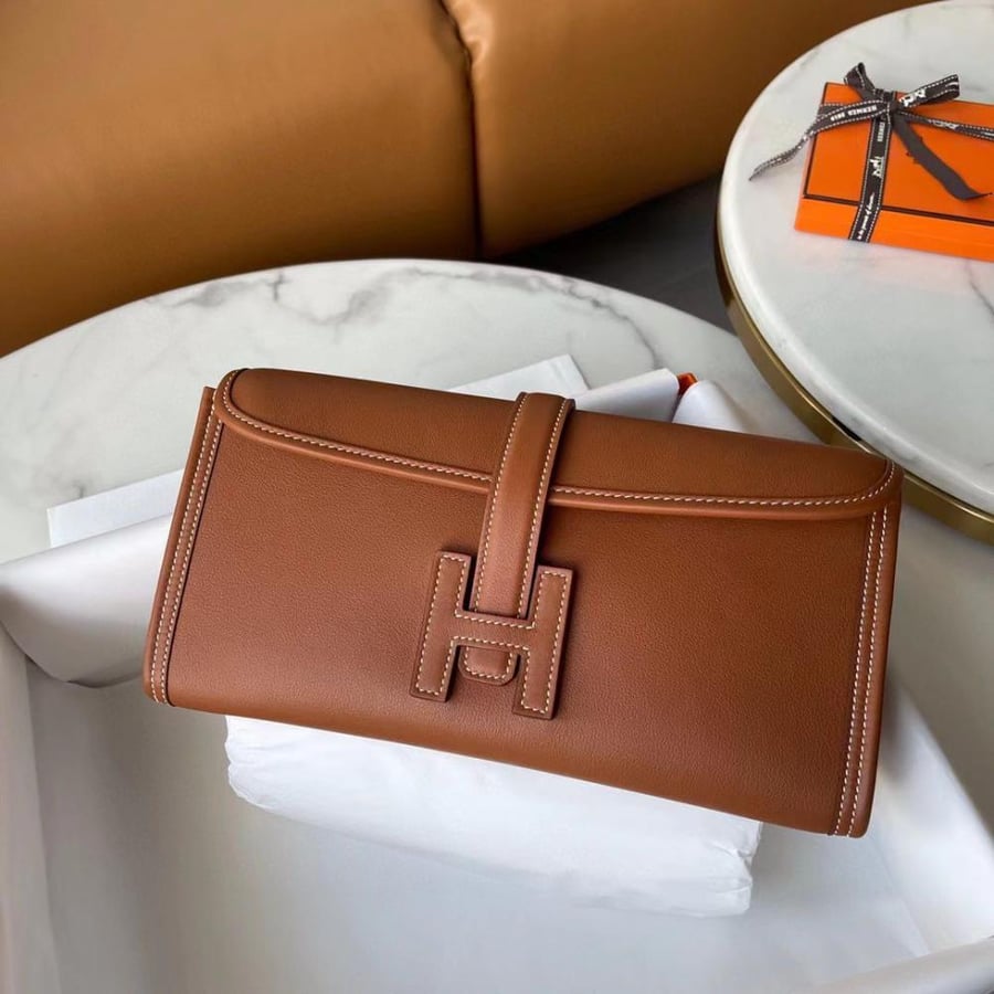 Hermes jige 29 clutch gold تسليم فوري