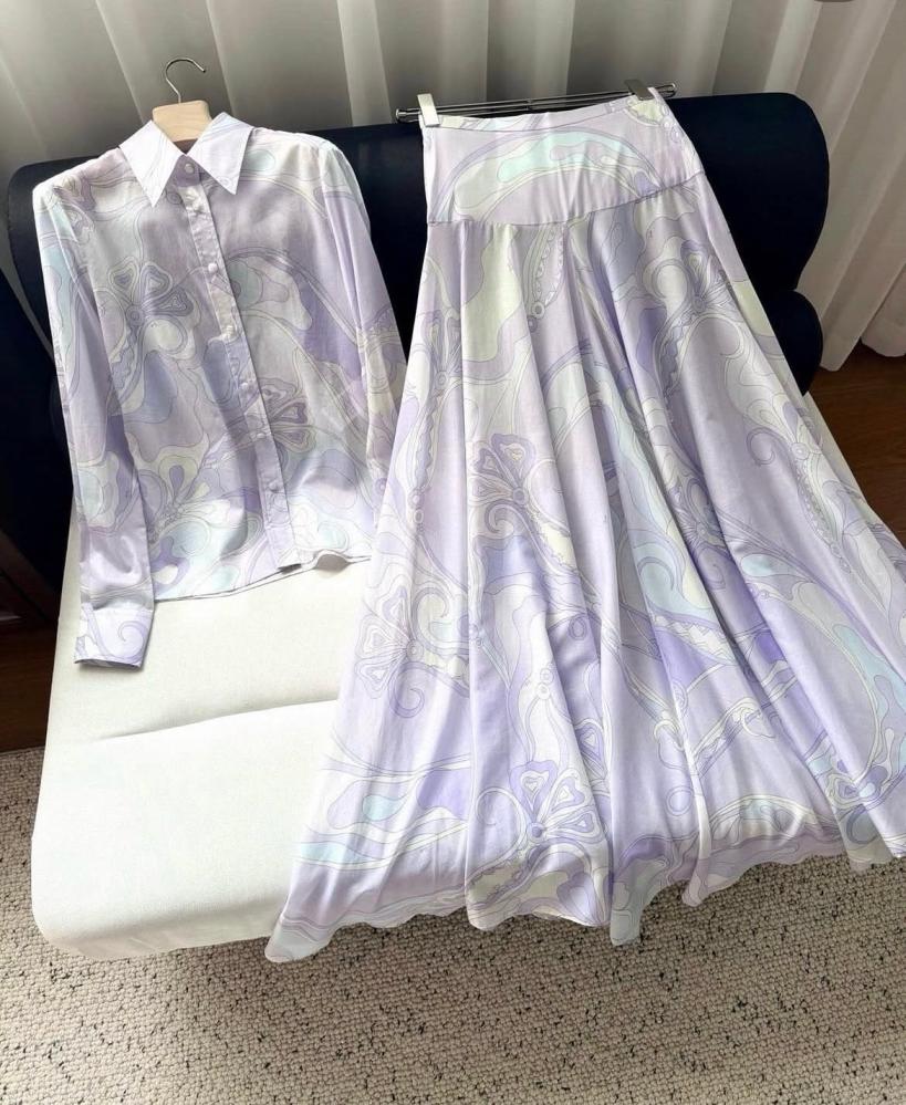 Pucci purple set size M تسليم فوري