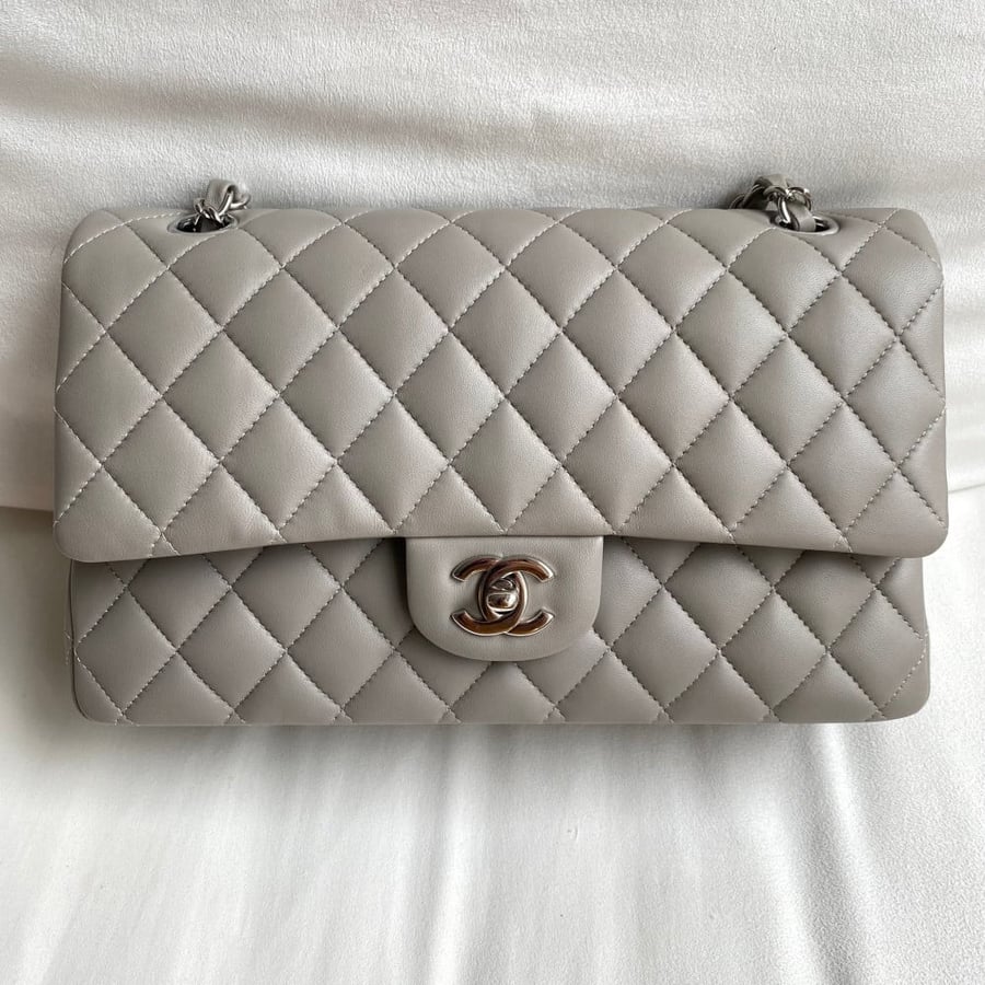 Chanel classic flap gold hardware