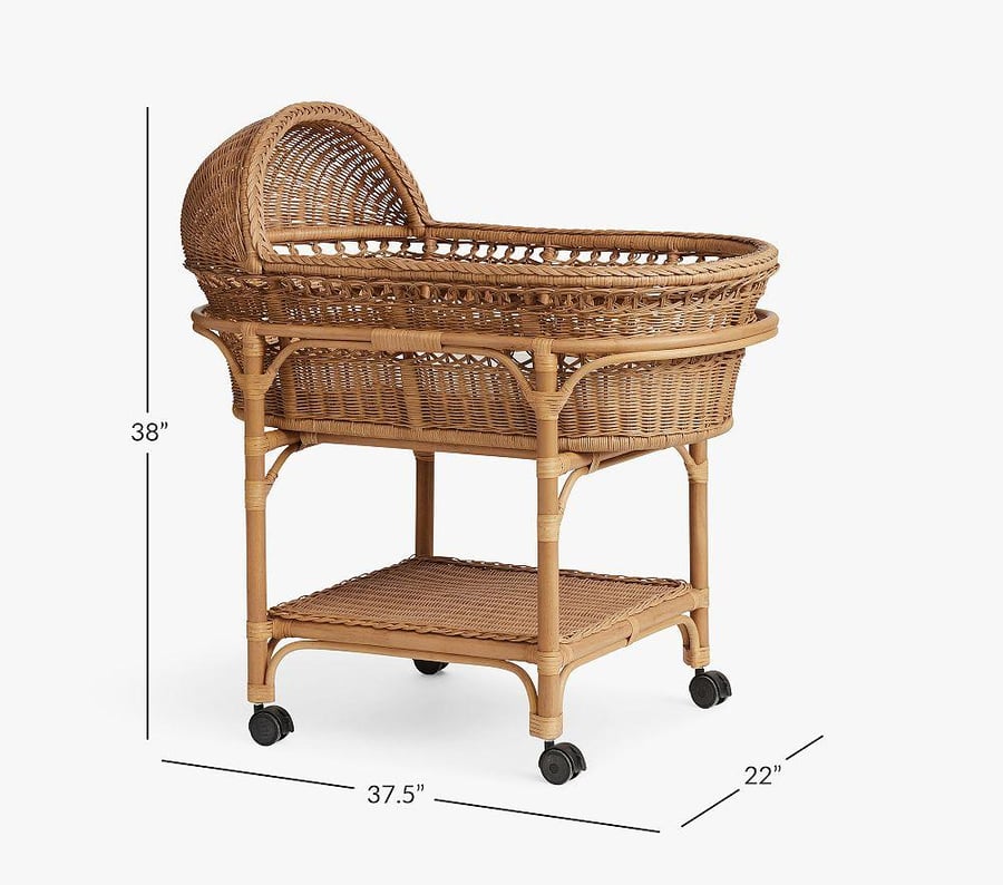 سرير أطفال اللون البني - Bassinet