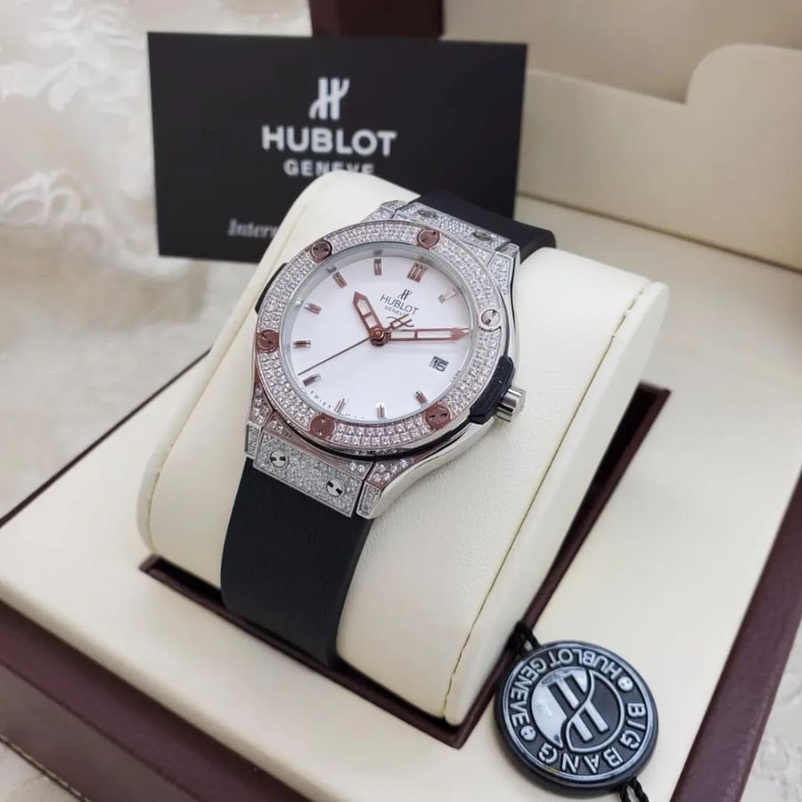 ساعة هوبلت نسائي - HUBLOT