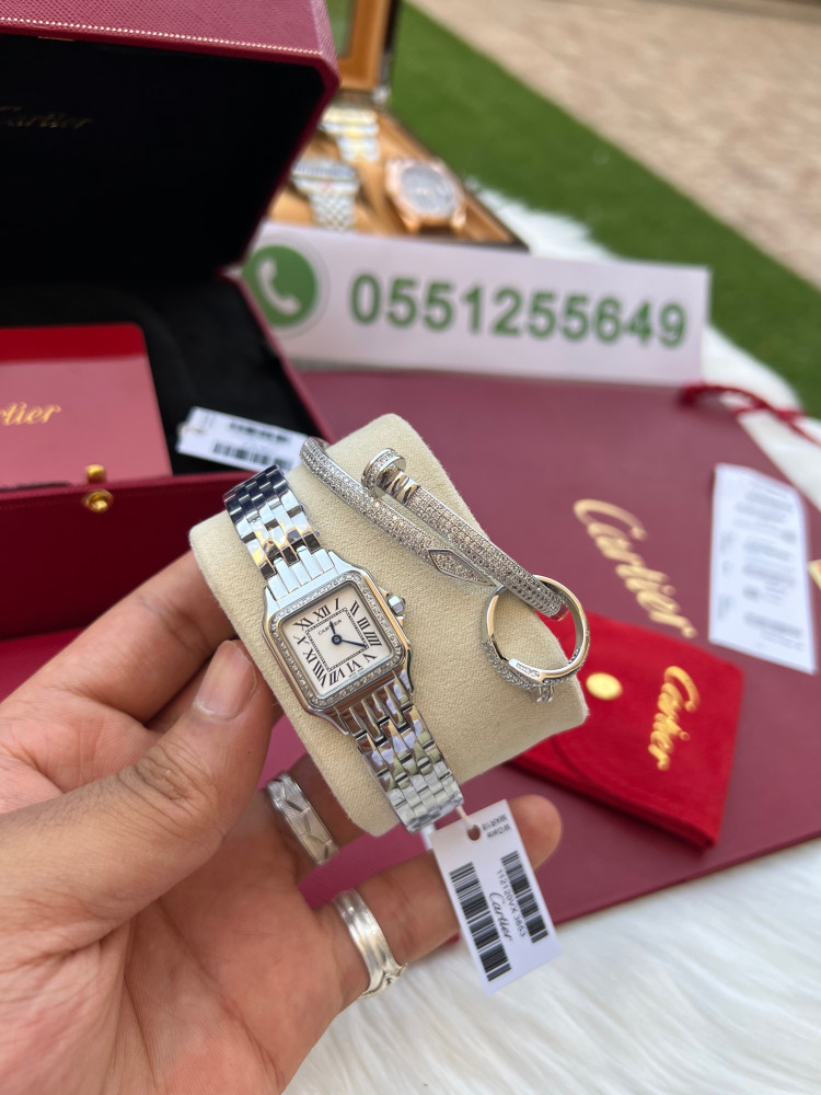 ساعة كارتير نسائي معا اسواره مجانيهCartier