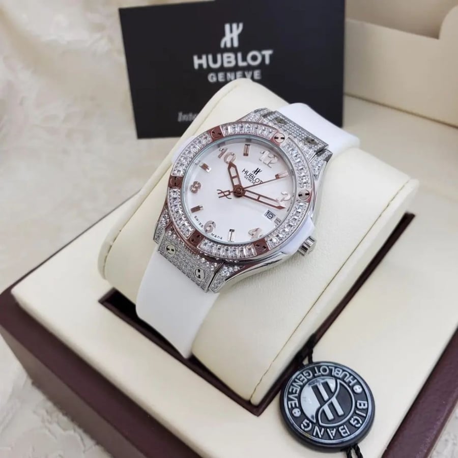 ساعة هوبلت نسائي - HUBLOT