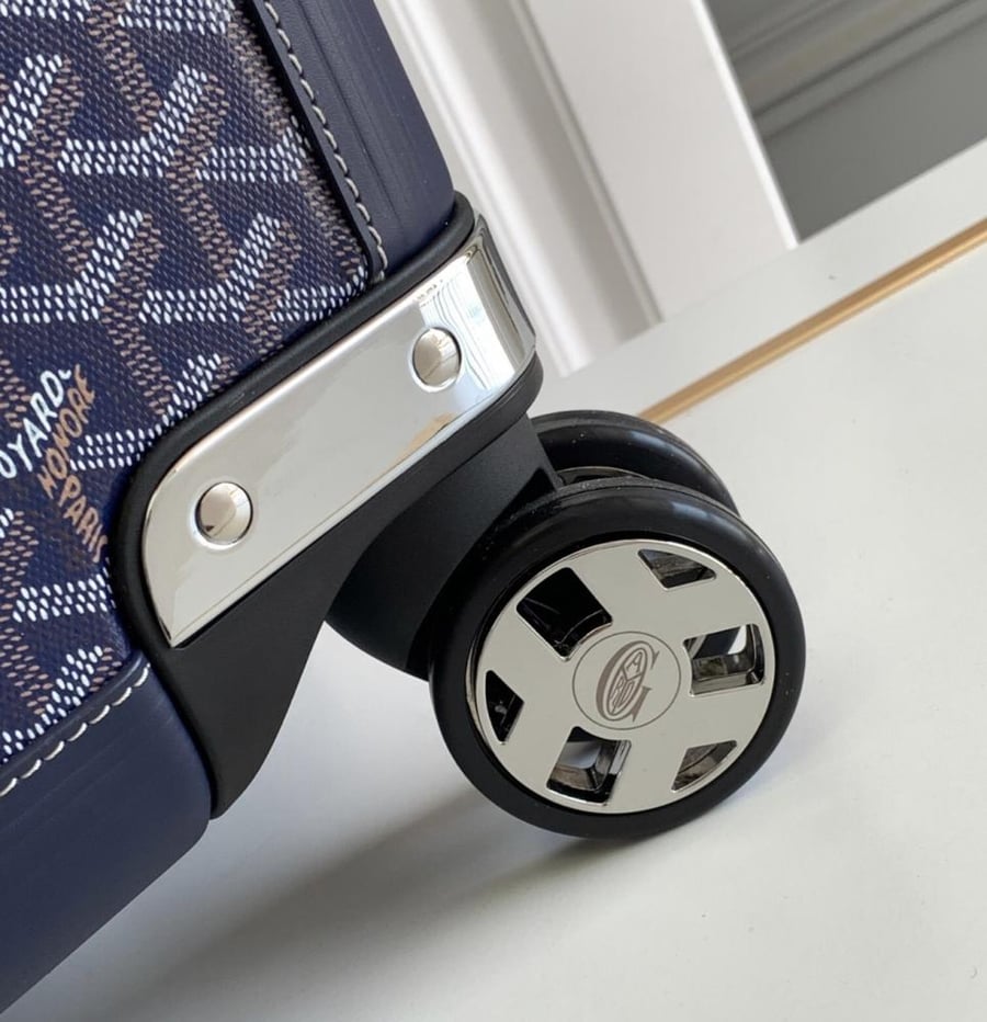 goyard Satolas travel