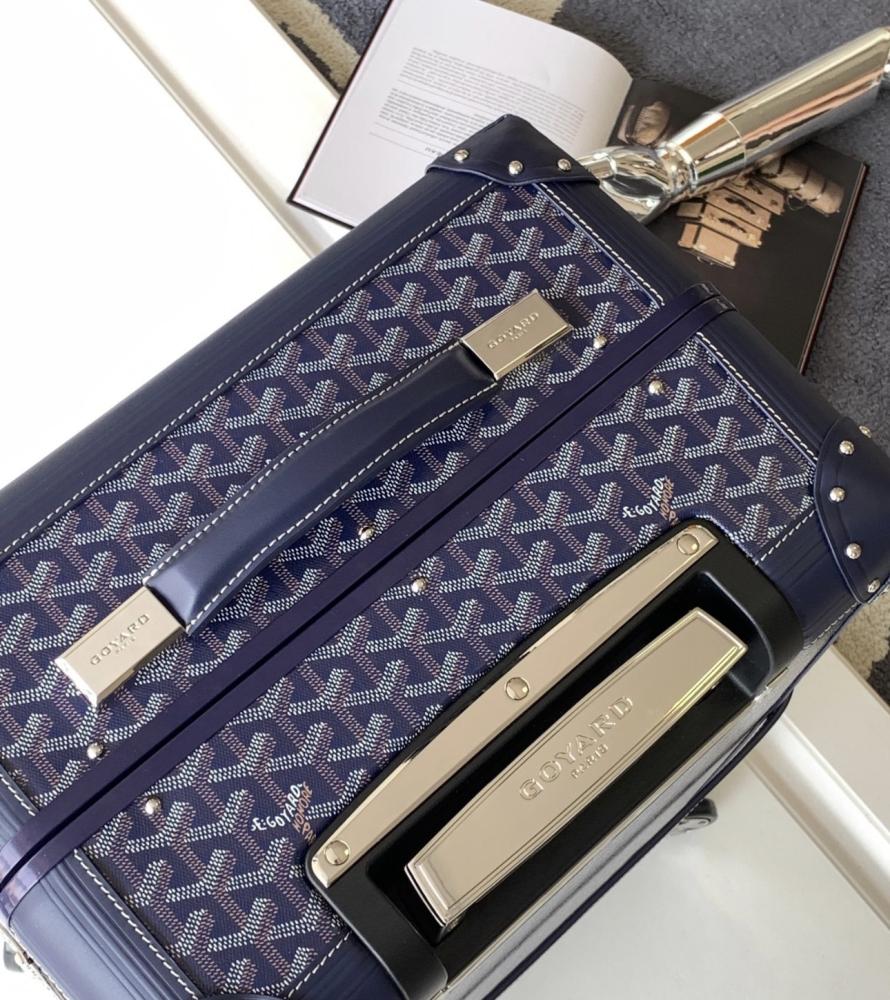 goyard Satolas travel