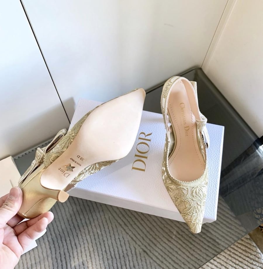 Classic Pamp J'Adior Open Back Shoes with Lace-up