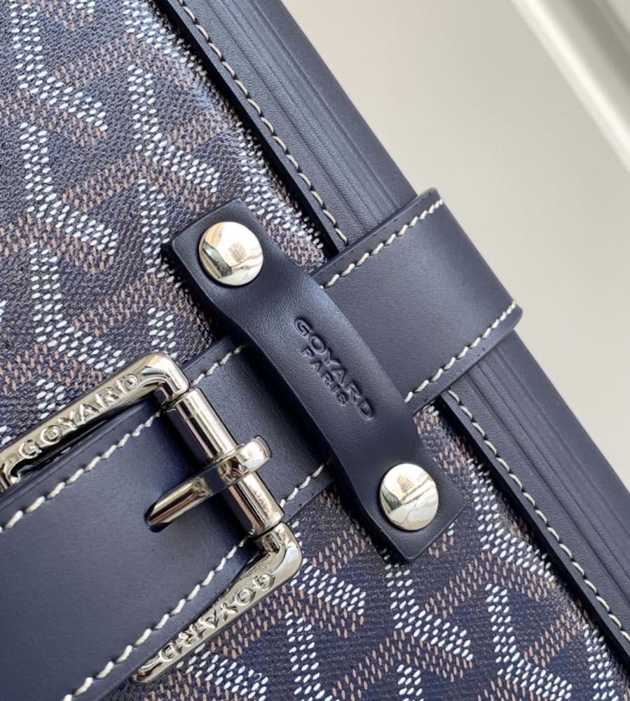 goyard Satolas travel