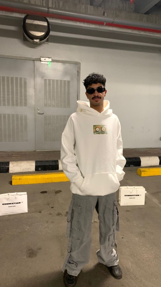 OVERSIZE 90's HOODIE