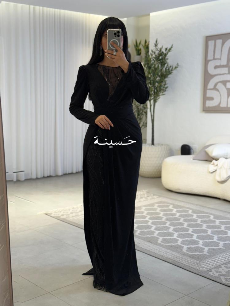 فستان اسود قصة مميزة