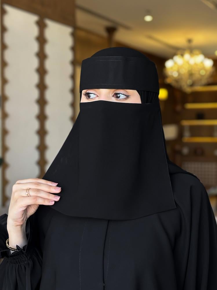 نقابين واحد مجاناً