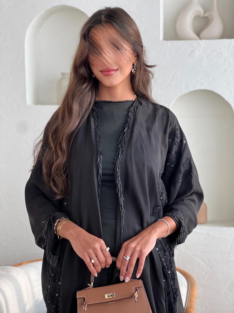 Allure black