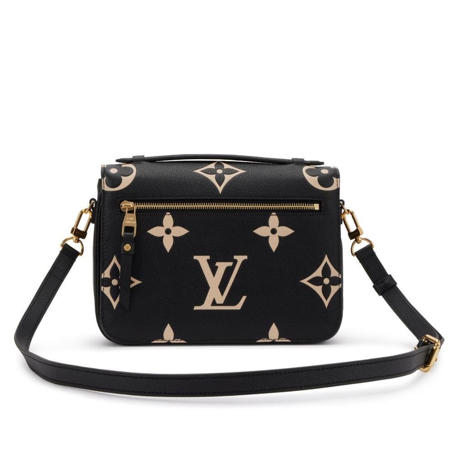 شنطة LV