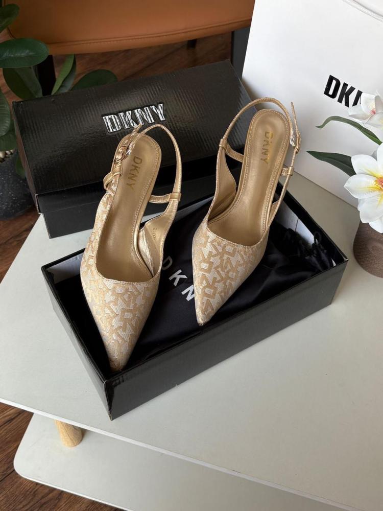 هيلز Dkny