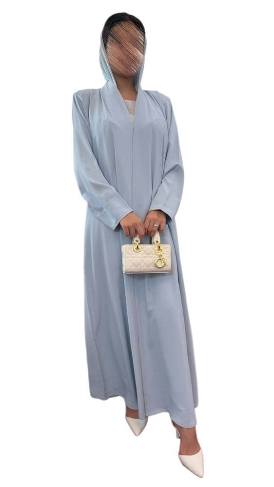 N542-عباية ملونة نص كلوش كم ضيق