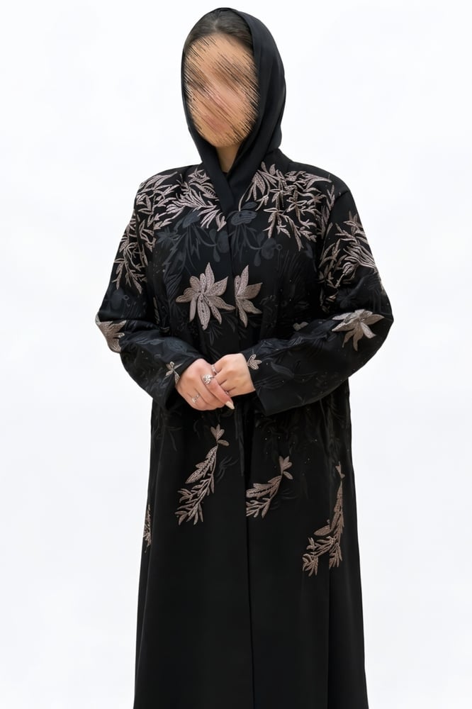 T001 عباية مطرزة