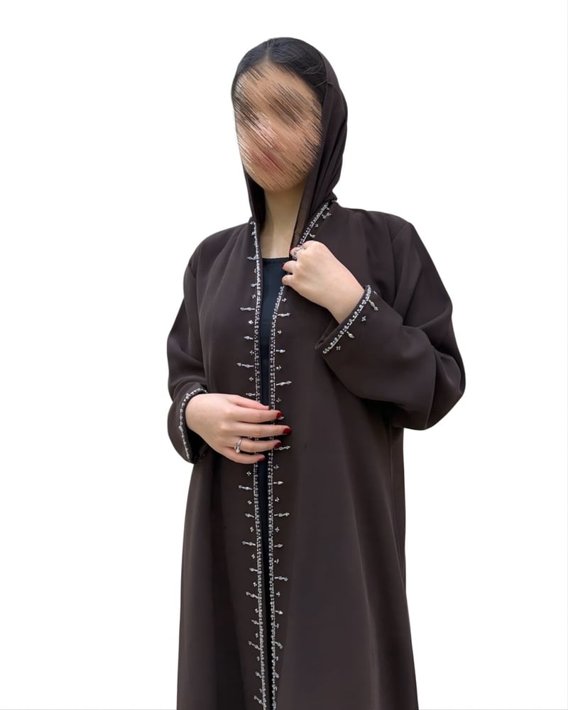 T033-عباية