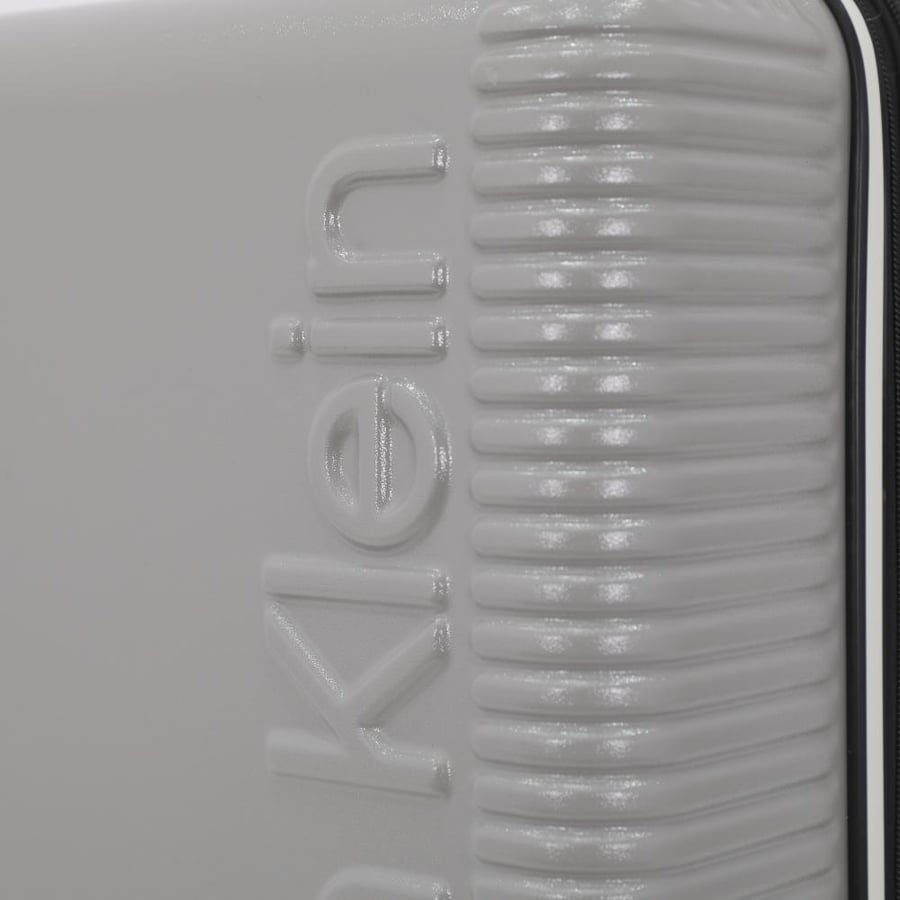طقم حقائب سفر Calvin Klein الصلبة – 3 قطع – رمادي