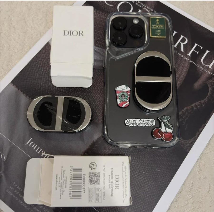Mirror Dior adhesive for mobile