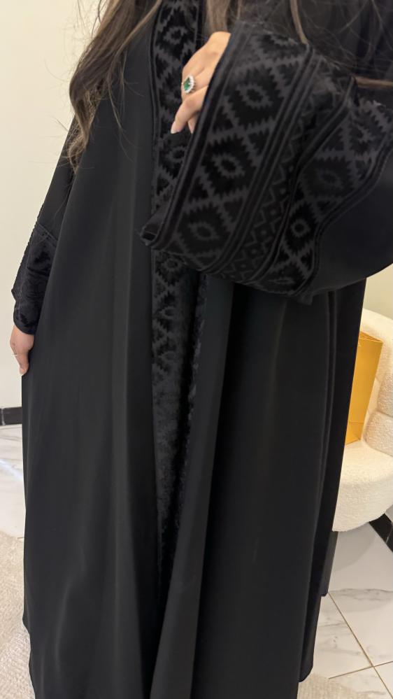 عبايه مسك
