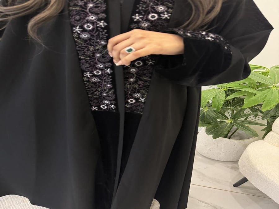عبايه جوري