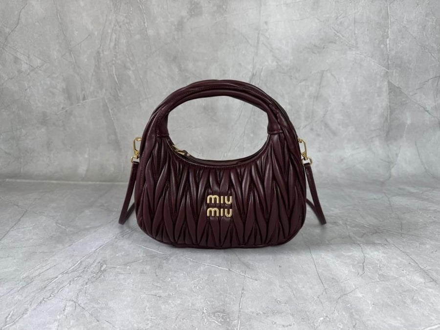 ميو ميو 20cm  ( مقلدة ، طبق الاصل )