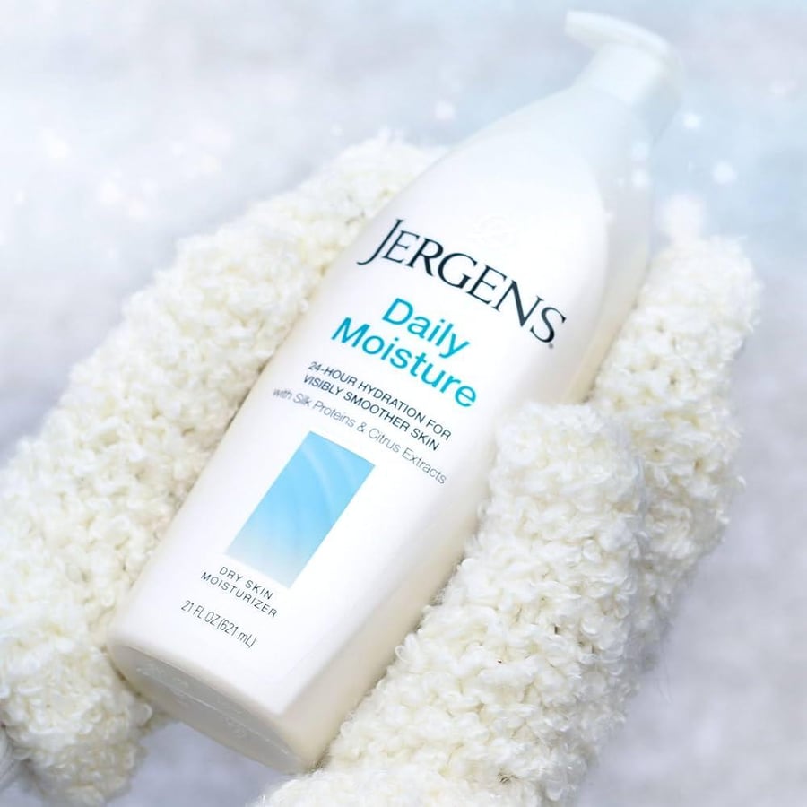 جرجنز ترطيب يومى لوشن 200 ملل - Jergens Daily Moisture Lotion 200ml