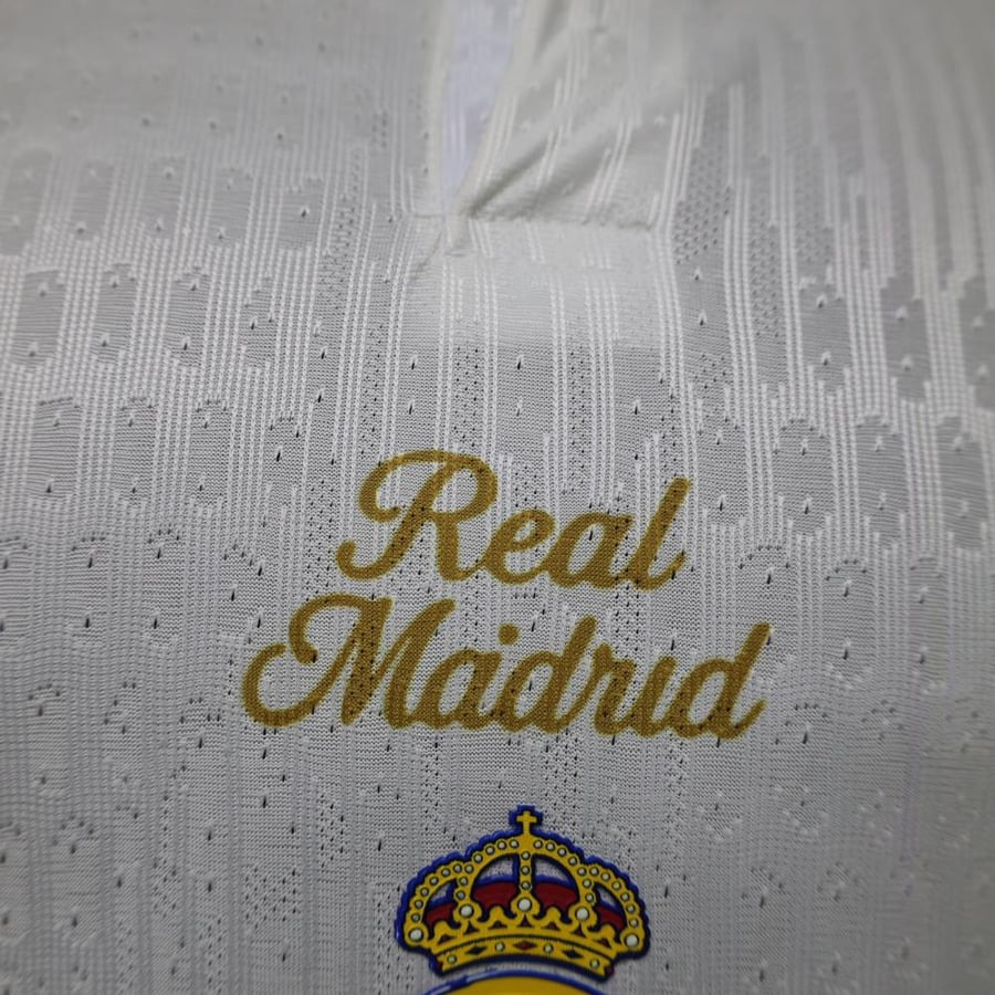 قميص ريال مدريد اصدار خاص