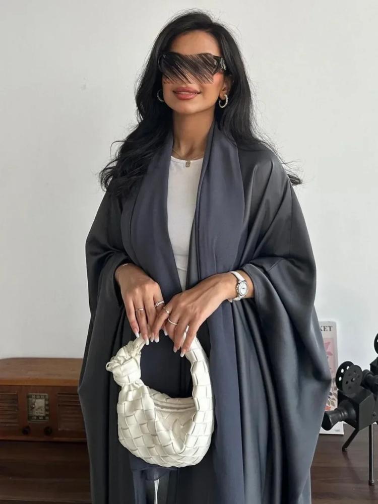 عباية ساتان