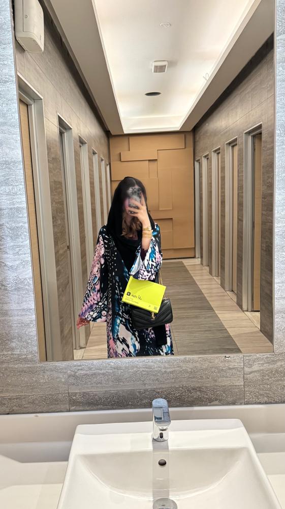 Ultraviolet abaya